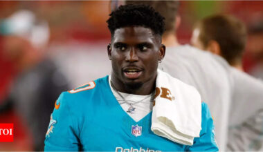 Is Tyreek Hill retiring? Miami Dolphins WR reacts to future in NFL after traumatic knee injury, says "happy with the career I've had" | NFL News