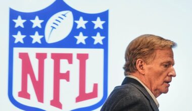 NFL reminds players of league gambling policy in light of federal indictments