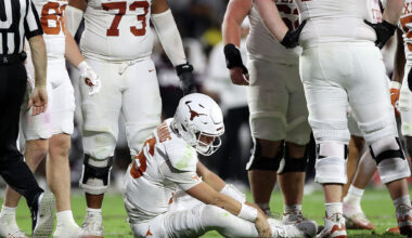 Latest as Texas football QB leaves game