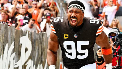 Will Myles Garrett play against the New England Patriots today? Latest injury update on the popular Cleveland Browns' defensive end
