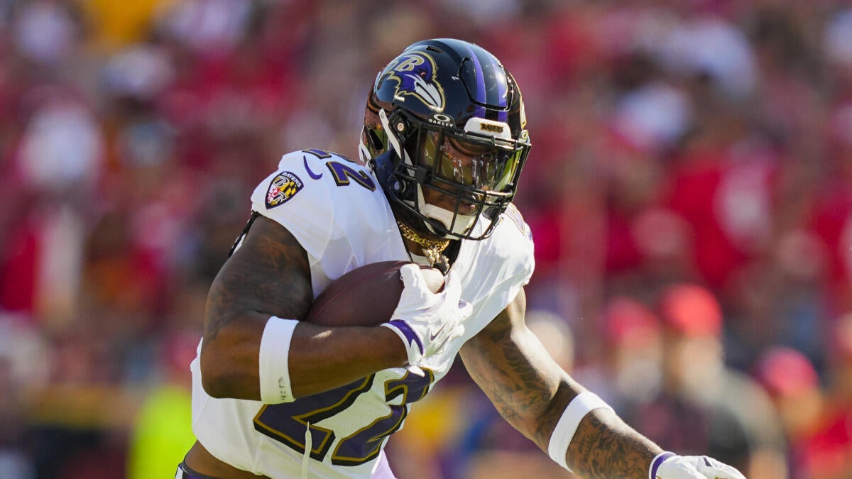 Ravens' Derrick Henry passes Walter Payton for fifth place on all-time rushing TDs list