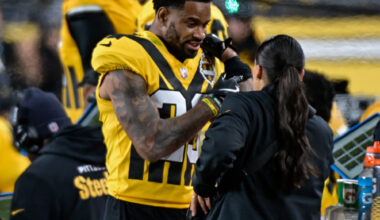 Steelers Starting Corner Reportedly Could Be Traded at Deadline