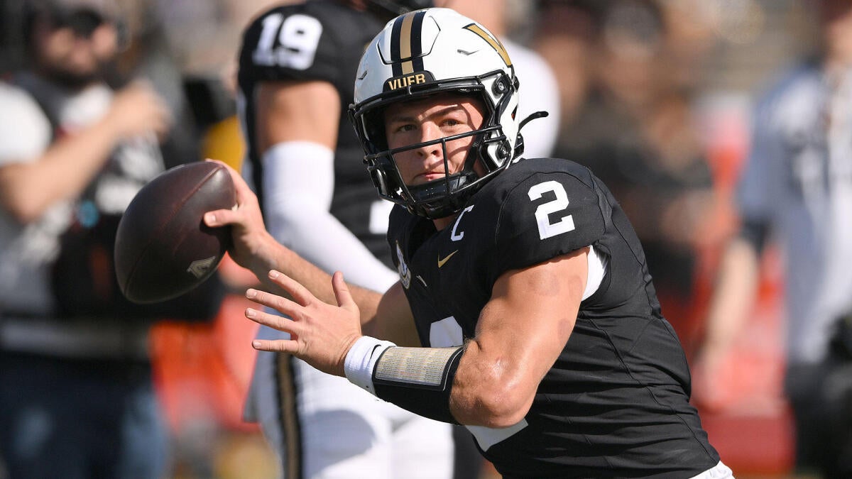 College football betting: Week 10 SEC parlay including Vanderbilt vs. Texas pays better than 6-1 at BetMGM