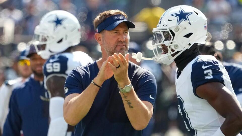 Brian Schottenheimer, Cowboys pay homage to Tom Landry during end of win over Jets