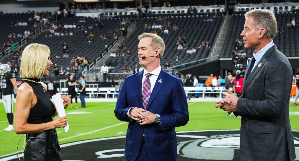 Joe Buck tells amazing story about courting Michelle Beisner-Buck