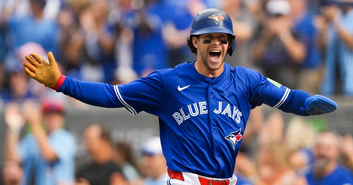 Yankees fans turn on Buffalo Bills for backing the Toronto Blue Jays