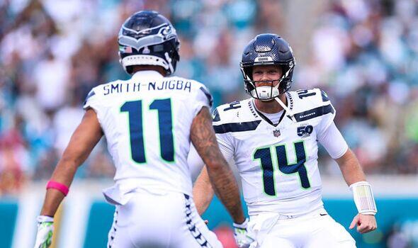 Why is Texans-Seahawks so late? NFL reason for Monday Night Football's kick-off time