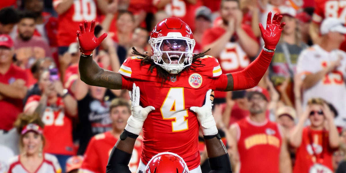 Mahomes on fire, Washington in desperation mode on Monday night