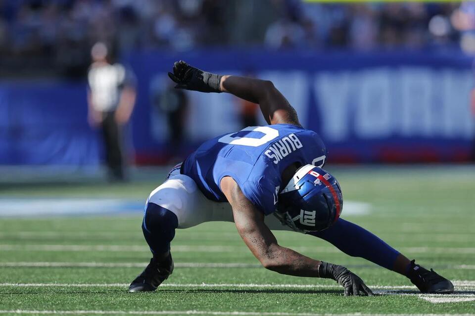 Giants Star Brian Burns Leaves Out T.J. Watt, Nick Bosa From Top-5 NFL Pass Rushers List