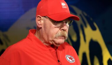 Reid can't hide his frustration after Chiefs lose after penalties - Football - Sports