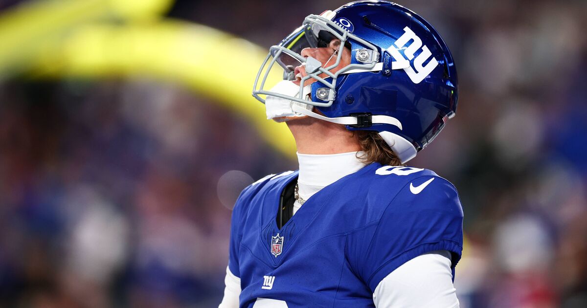 Jaxson Dart urged to emulate Russell Wilson amid concerns - Football - Sports