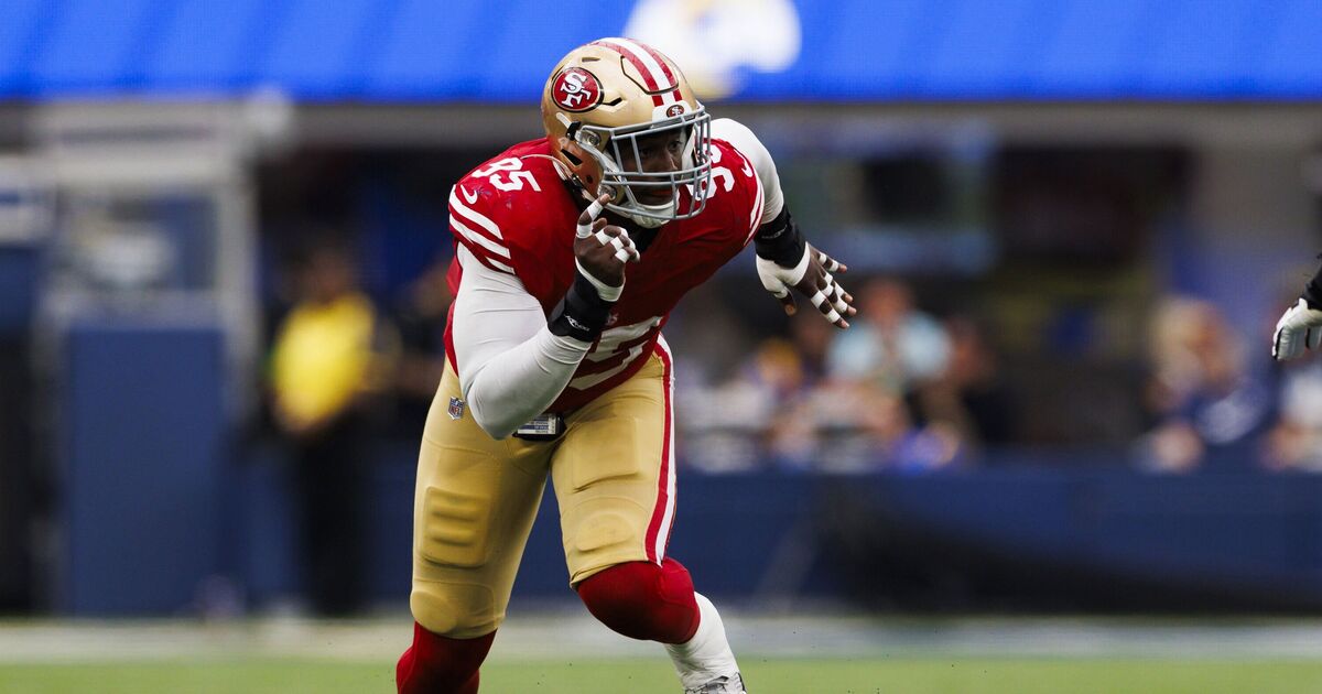 Commanders defensive end lands on IR just two days after signing - Football - Sports