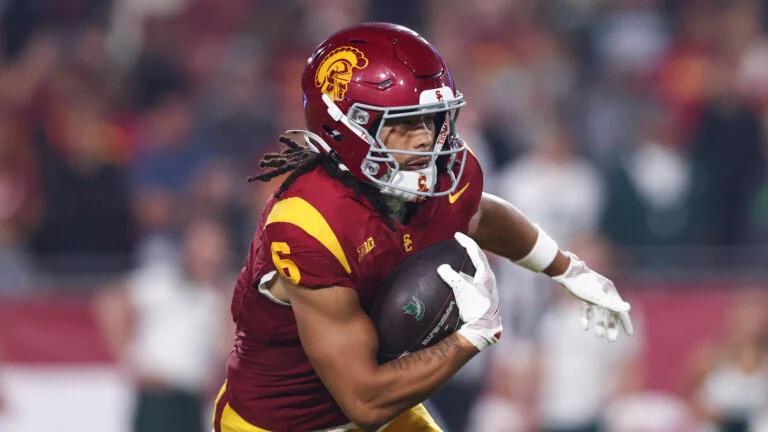 New 2026 NFL mock draft has Patriots selecting USC receiver with 1st round pick