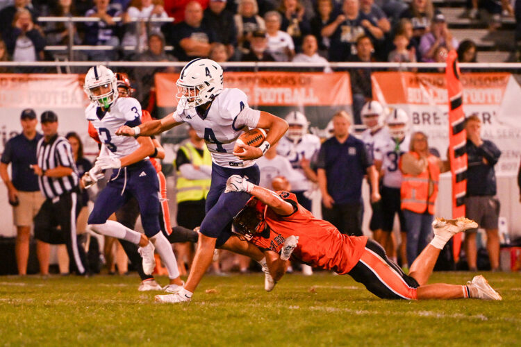 Shore football falls to Hollidaysburg, as Golden Tigers score 52 unanswered | News, Sports, Jobs