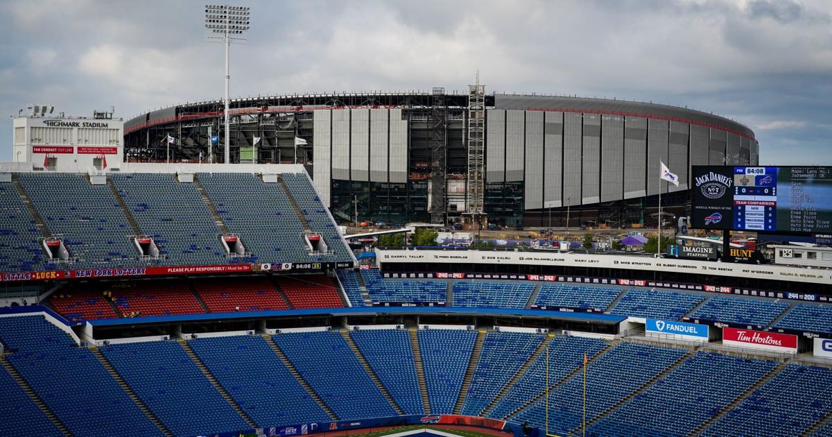 Bills want to hold onto their old admin building when stadium is demolished - Buffalo News