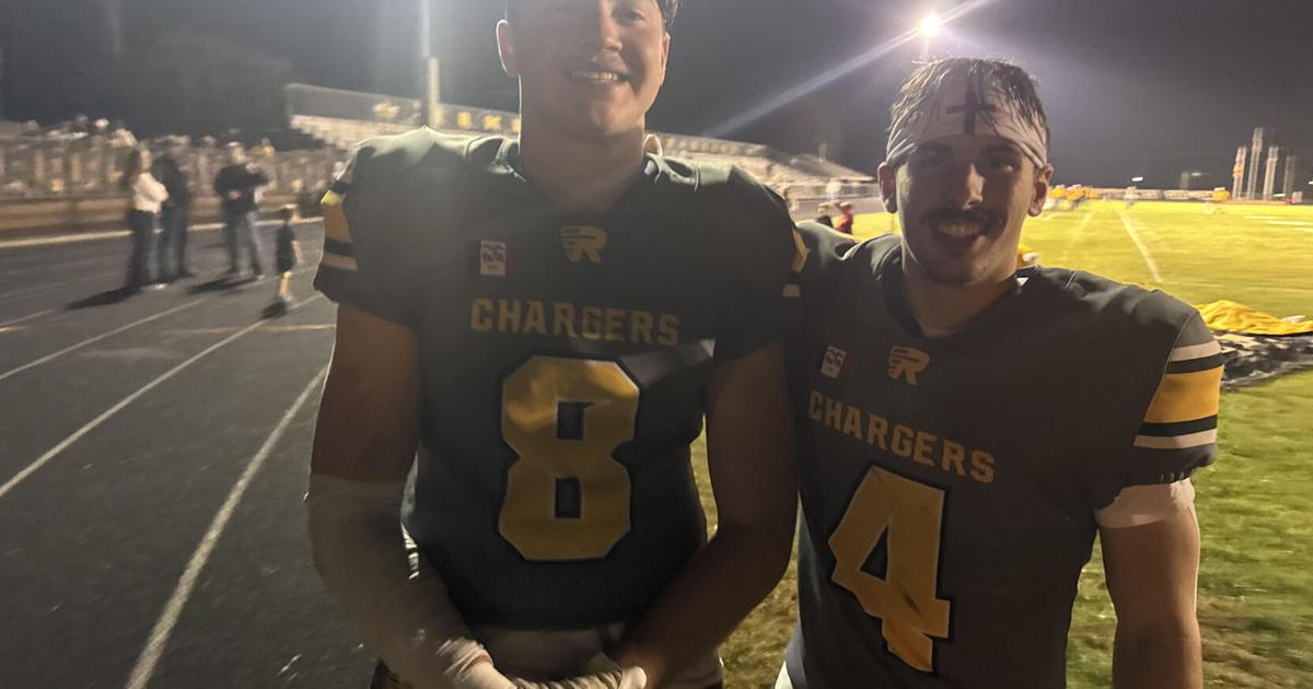 Electric ground game bolts Chargers past Riverside for district title | Sports