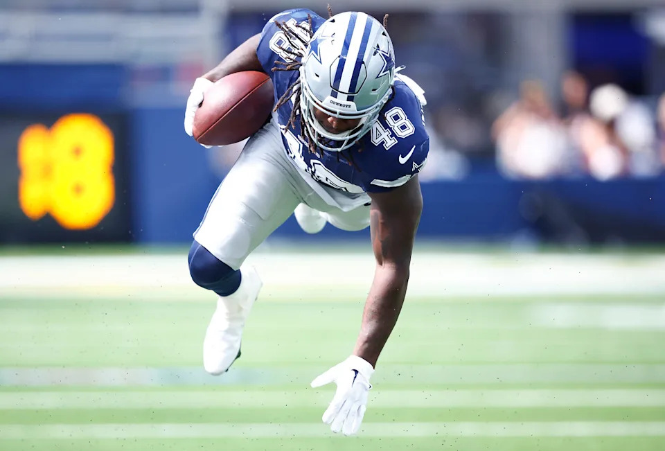 INGLEWOOD, CALIFORNIA - AUGUST 11: Princeton Fant #48 of the Dallas Cowboys makes a pass reception against the Los Angeles Rams in the second half during a preseason game at SoFi Stadium on August 11, 2024 in Inglewood, California. (Photo by Ronald Martinez/Getty Images)
