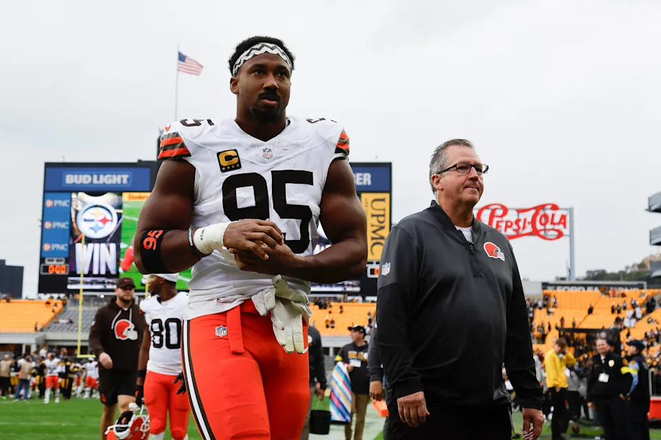 PITTSBURGH, PENNSYLVANIA - OCTOBER 12: Myles Garrett #95 of the Cleveland Browns walks off the field after the game against the Pittsburgh Steelers at Acrisure Stadium on October 12, 2025 in Pittsburgh, Pennsylvania. (Photo by Justin K. Aller/Getty Images)