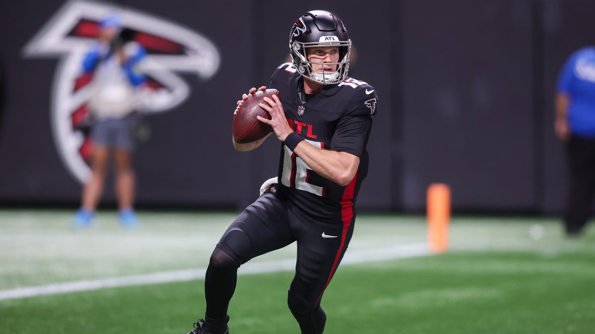 QB Easton Stick elevated for Week 8