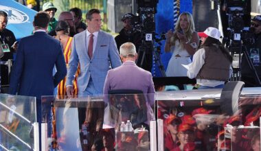 Mark Sanchez arrested, stabbed; Brady Quinn replaces for Colts-Raiders game