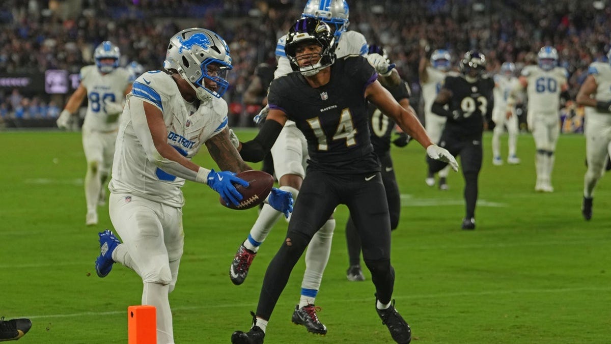 David Montgomery player props odds, tips and betting trends for Week 5