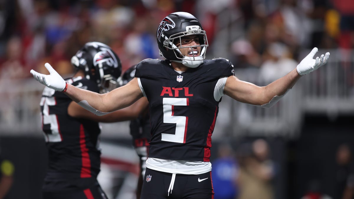 Falcons rise in standings after Week 4 win