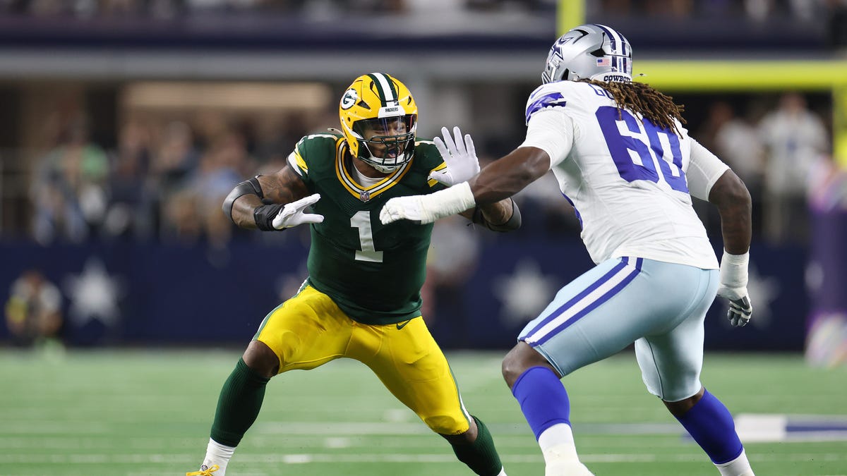 Injury report, depth chart before Panthers game