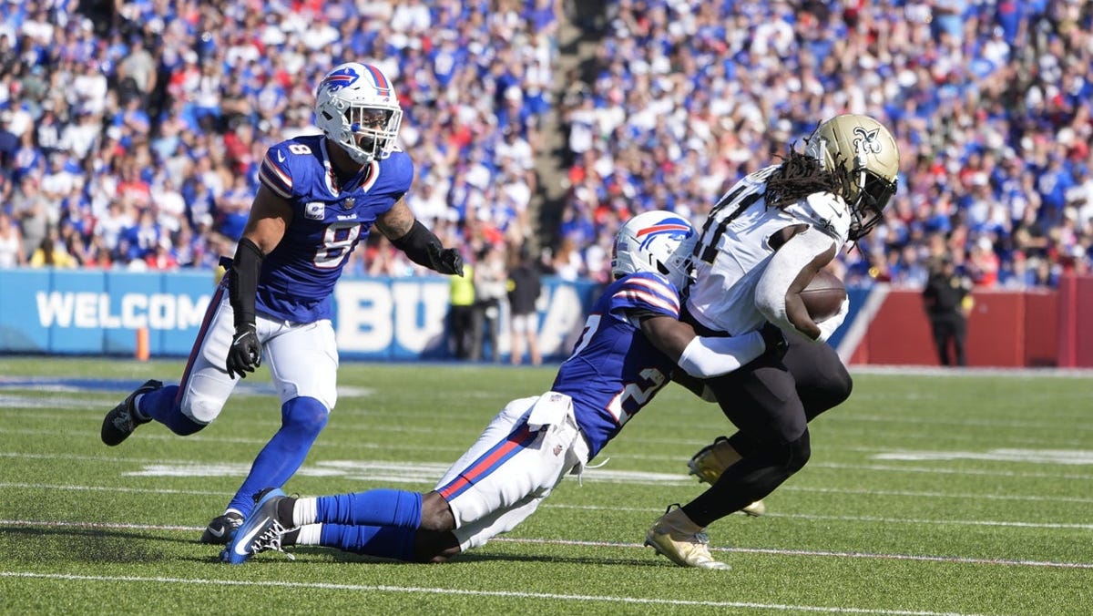 Alvin Kamara player props odds, tips and betting trends for Week 5