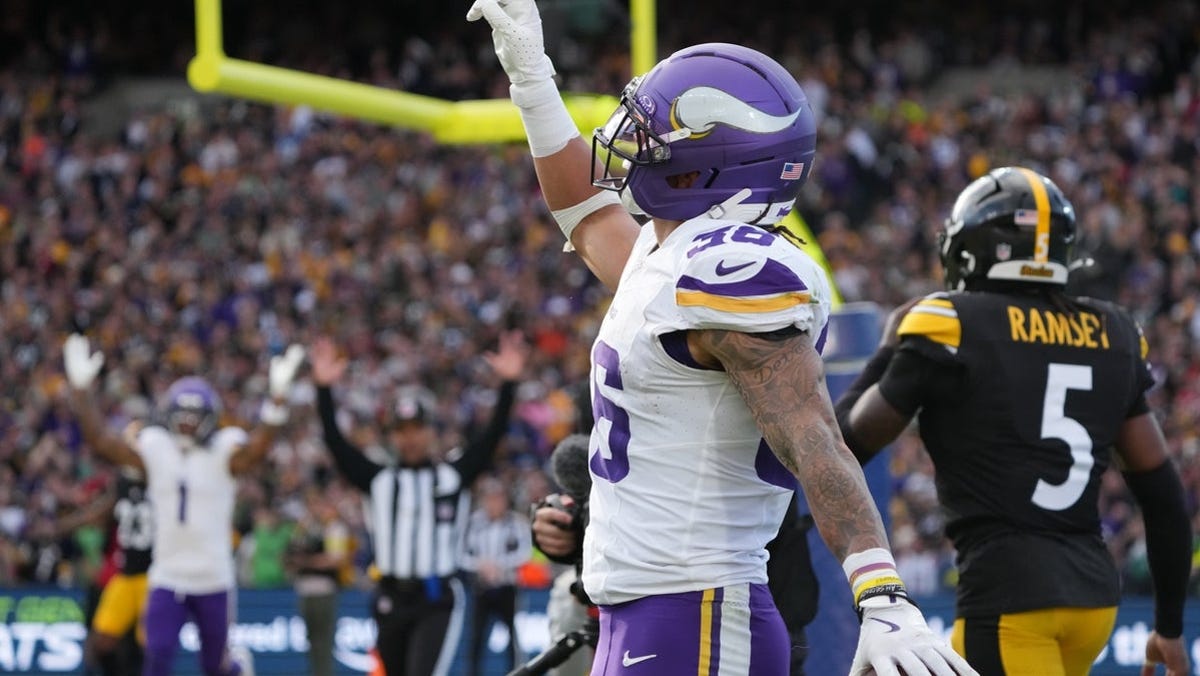 Zavier Scott player props odds, tips and betting trends for Week 7