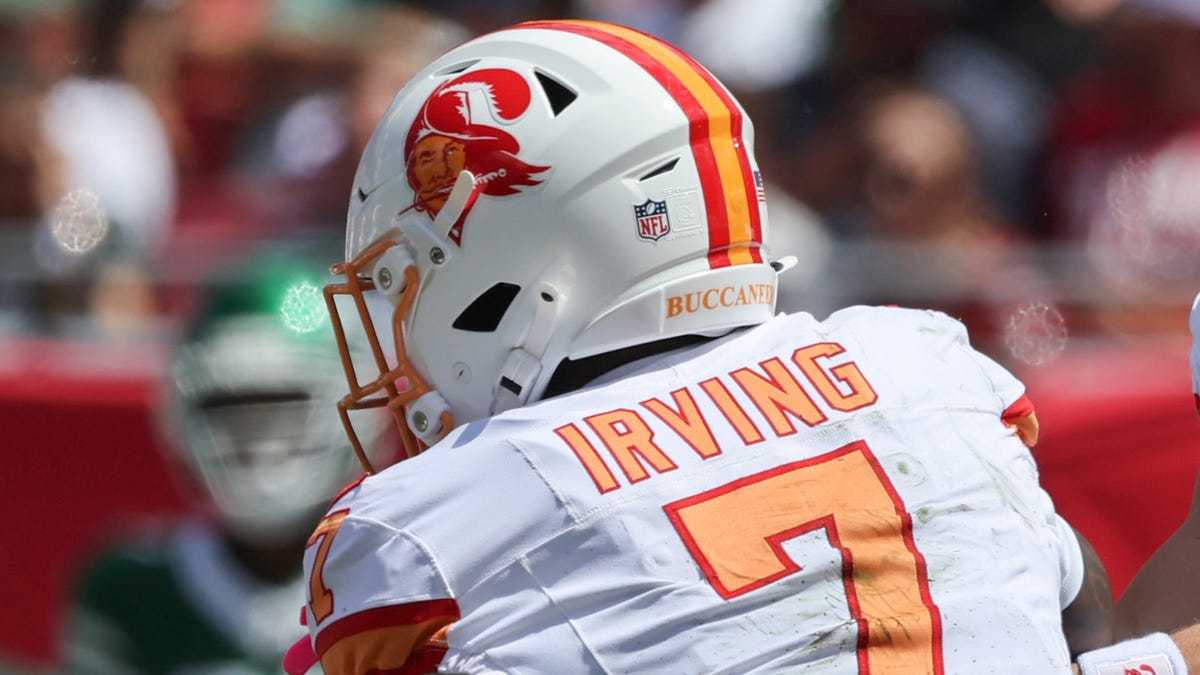 Is Buccaneers RB playing today vs Seattle?