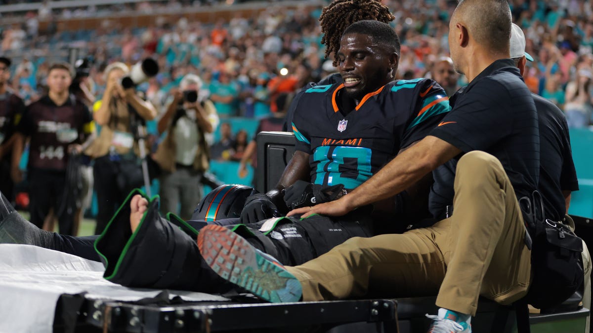 Former teammate of Tyreek Hill reminds us all what NFL players face