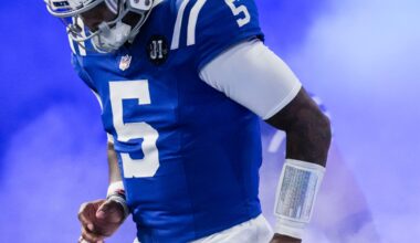 Anthony Richardson completes a pass to himself vs Raiders