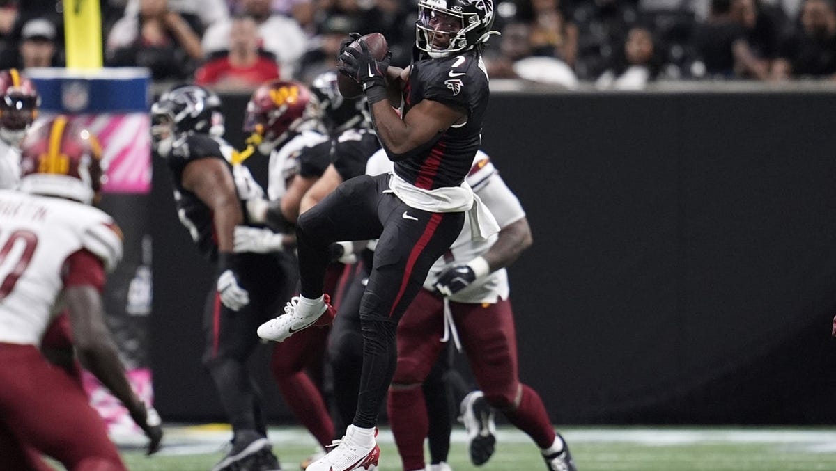 Get tickets to see Bijan Robinson vs. the Bills