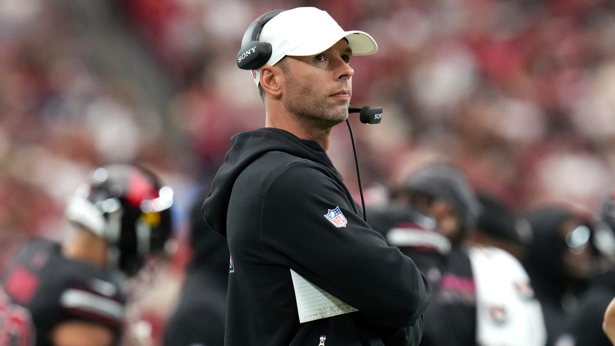 Jonathan Gannon's sideline meltdown being reviewed by NFLPA