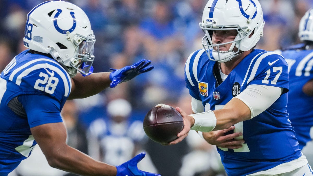 Cardinals at Colts odds, picks and predictions