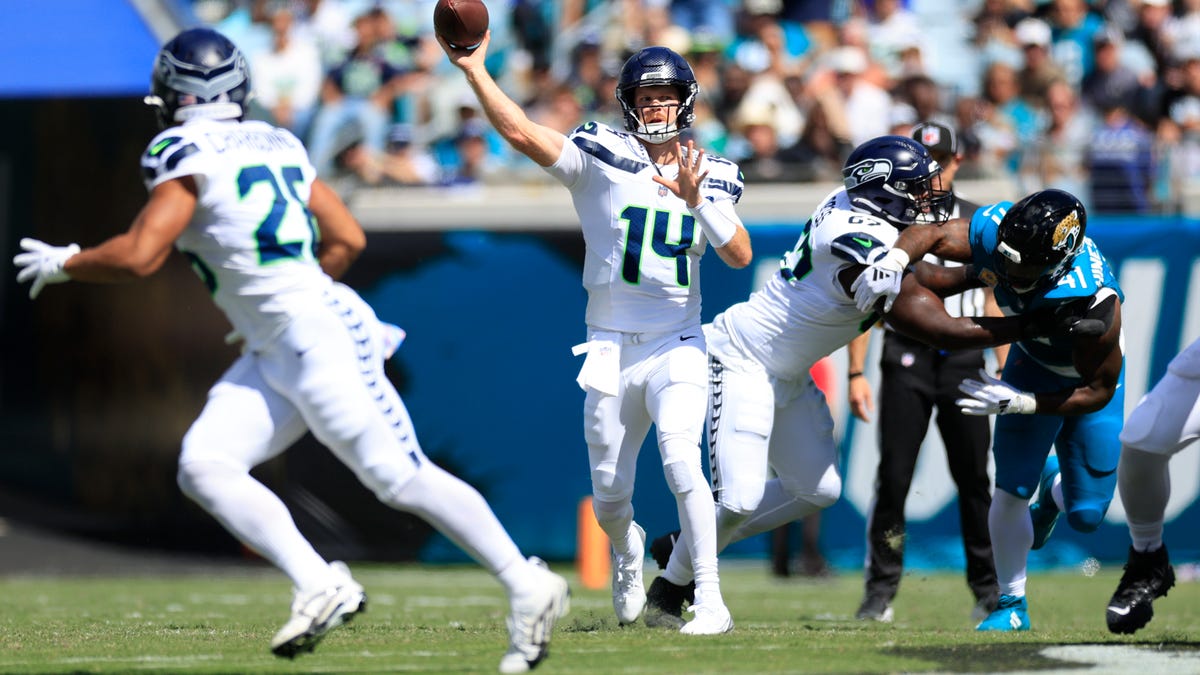 Houston Texans vs Seattle Seahawks picks, predictions for NFL Week 7