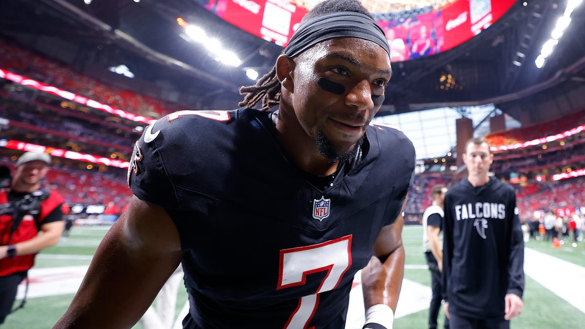 Starting lineups for Week 8