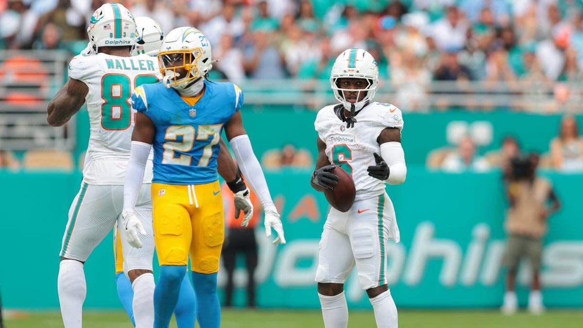 Malik Washington player props odds, tips and betting trends for Week 8