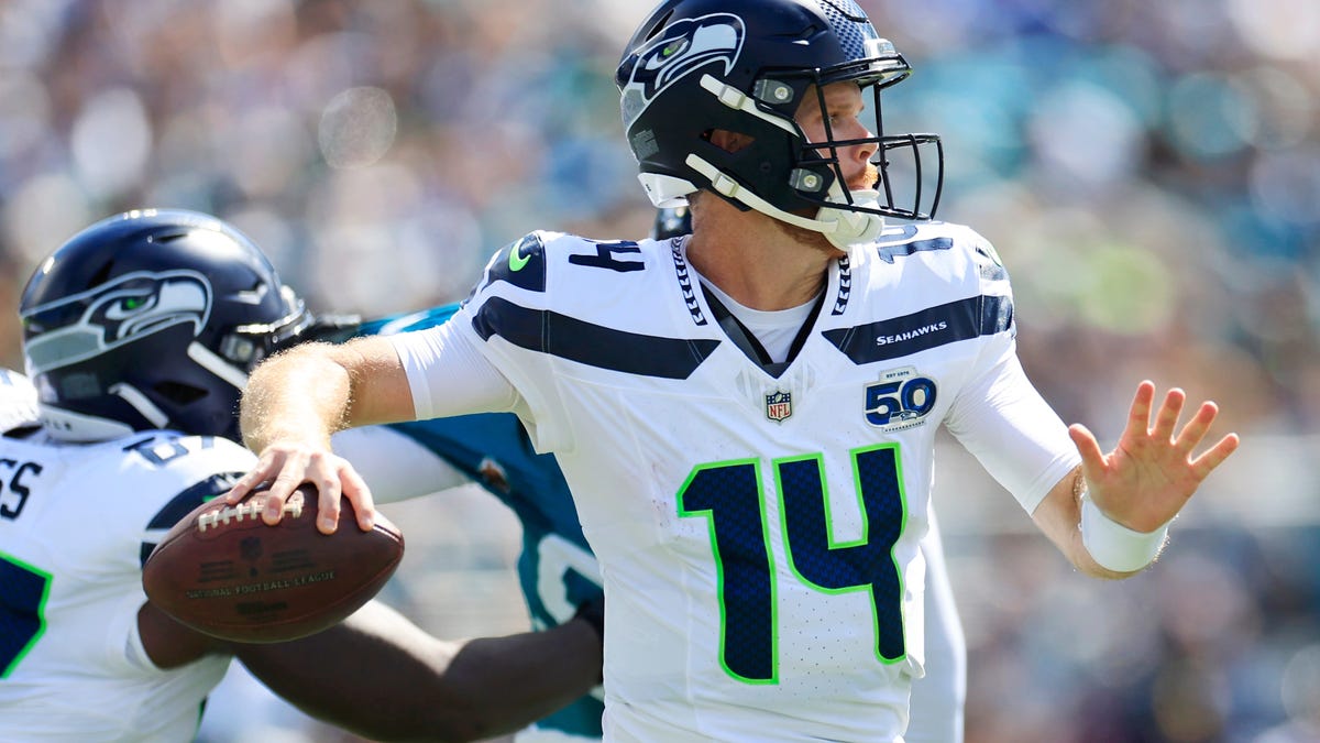 How high did the Seahawks climb?