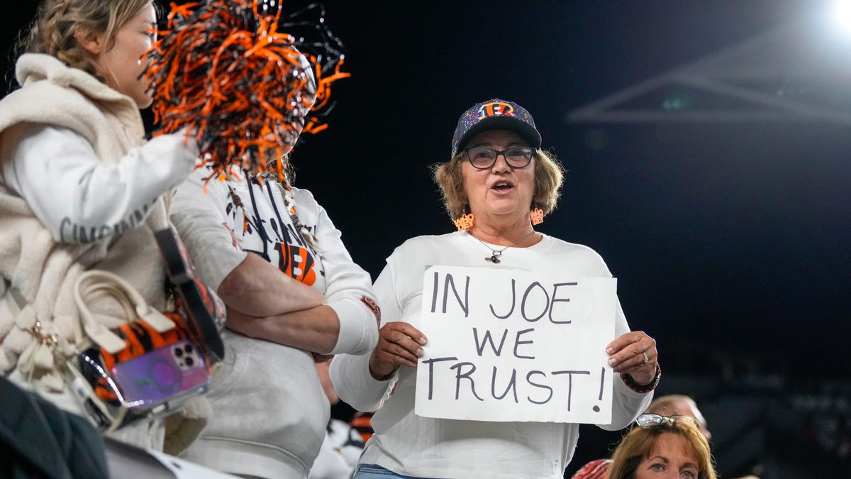 Are the Cincinnati Bengals playing today?