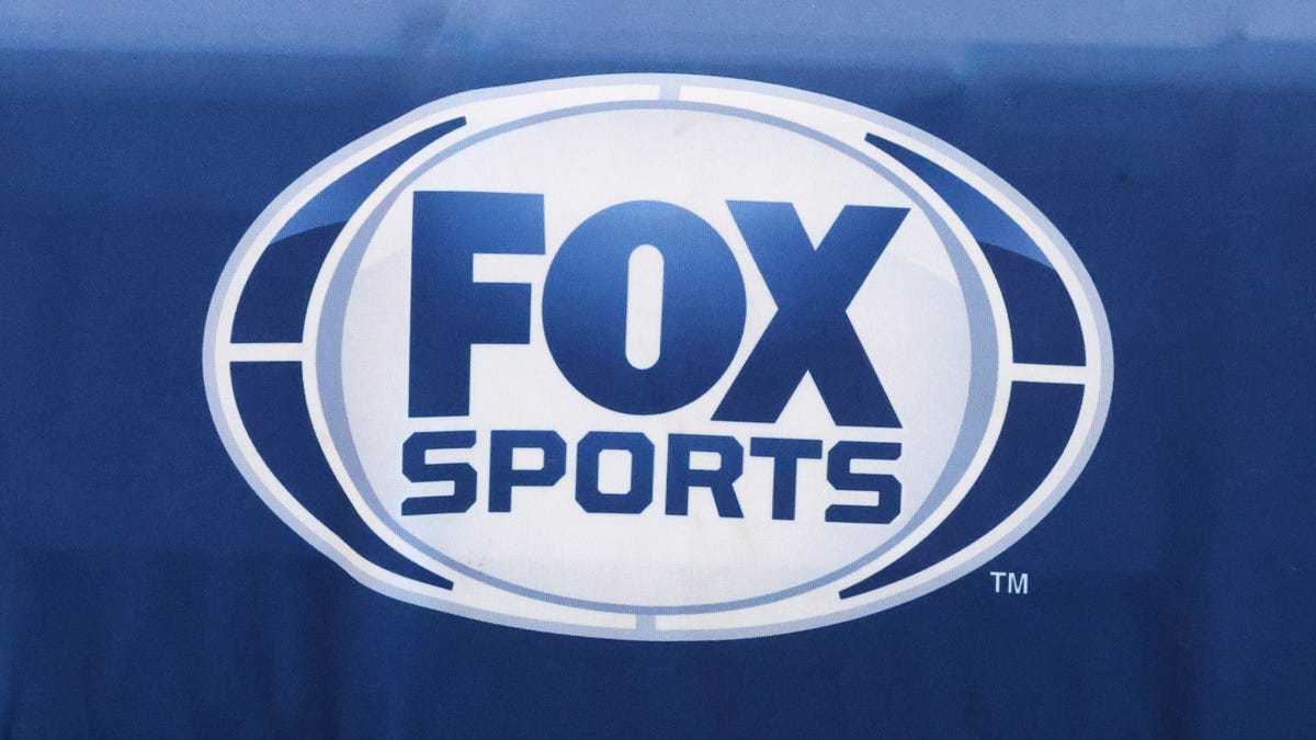 Fox NFL audio issues surface during Jets-Panthers game
