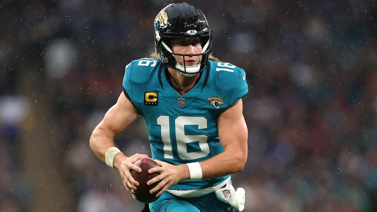Jaguars hold on to final playoff spot entering Week 8
