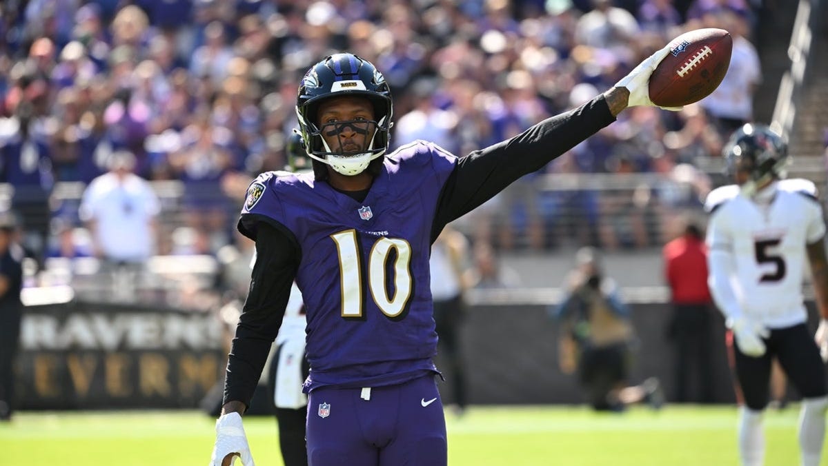 Get tickets to see DeAndre Hopkins vs. the Bears