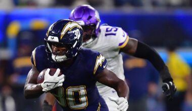 Kimani Vidal player props odds, tips and betting trends for Week 9