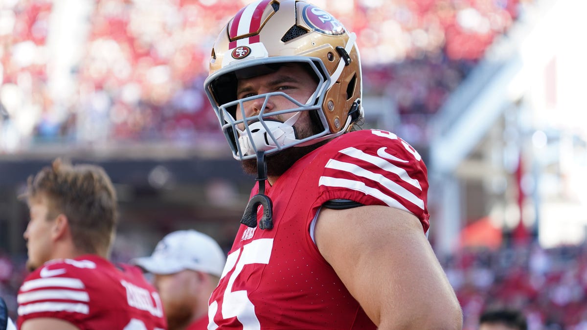 Tennessee Titans claim Drew Moss, place Blake Hance on injured reserve