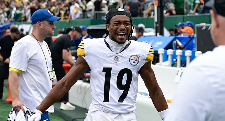 Pittsburgh Steelers WR Calvin Austin III