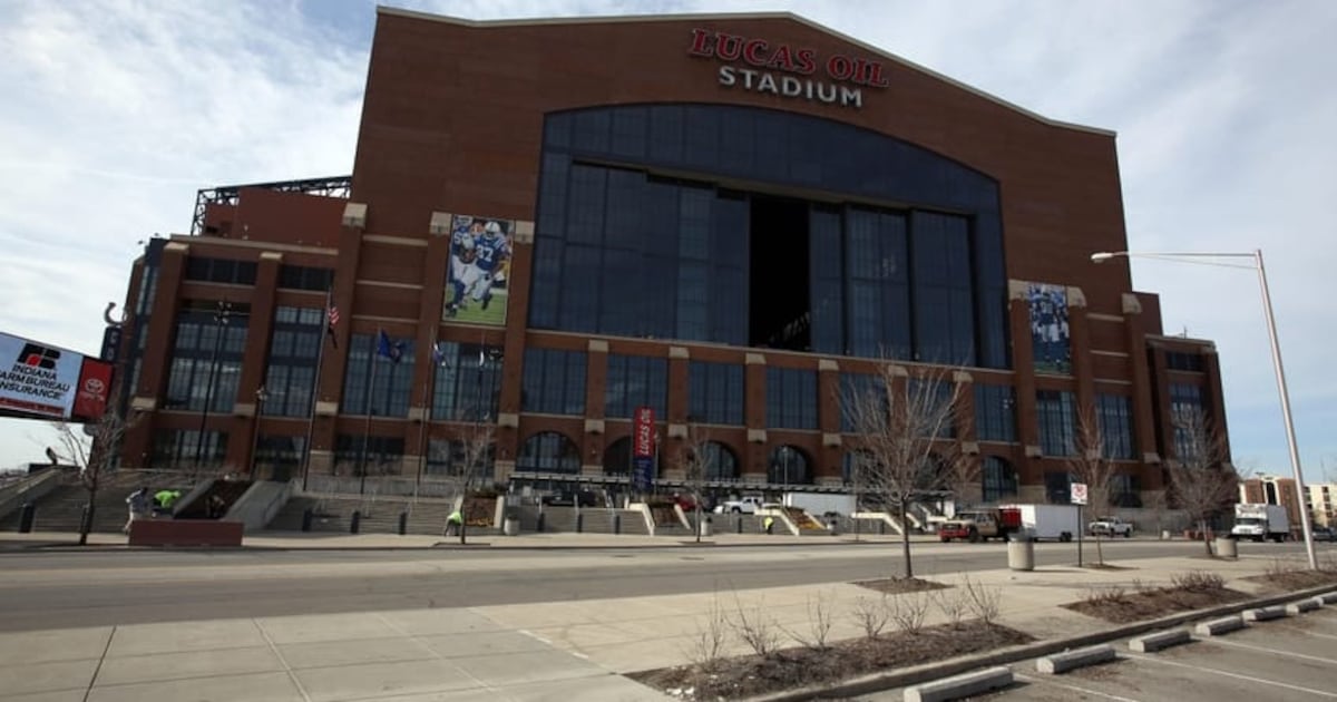 Indianapolis Colts get ticketing upgrade with self-scanning technology