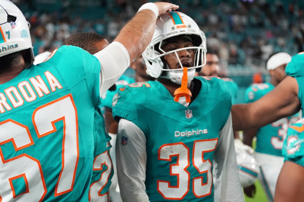 Patriots plan to sign rookie safety away from AFC East rival