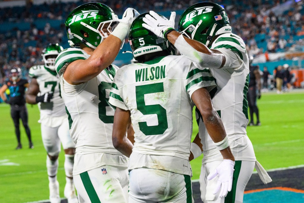 Garrett Wilson doesn't regret signing extension with Jets despite 0-4 start