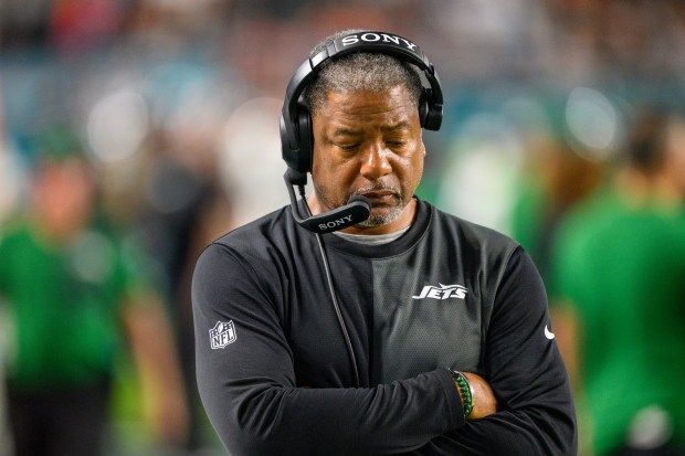 New York Jets defensive coordinator Steve Wilks.